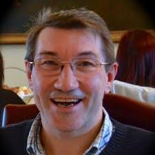 Chris Hilder's Instagram, Twitter & Facebook