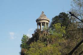 Your buttes chaumont paris park stock images are ready. Buttes Chaumont Park Un Jour De Plus A Paris