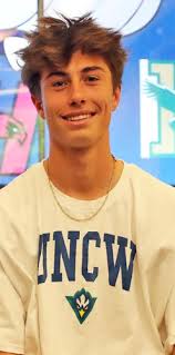 Boys indoor track postseason; Wade named second team All-State