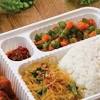 Nasi kotak menyediakan layanan nasi box atau nasi kotak untuk semua kebutuhan anda. 1