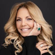 🎤 Dagmar agradece los mensajes de pronta recuperación tras sufrir una  fractura en el hombro 🎤 La querida presentadora de televisión y cantante  puertorriqueña, Dagmar, ha expresado su profundo agradecimiento por las