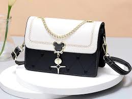 TOP 10 shop túi đeo chéo Taobao Quảng Châu được yêu thích nhất