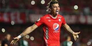Profiteer van korting tot 70% op duizenden artikelen van topmerken. Michael Rangel Hizo Gol En America Vs Cali Y Estreno Corte De Pelo Futbol Colombiano Liga Betplay Futbolred