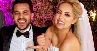 مي حلمي مي حلمي بفستان الزفاف قبل لحظات من إلغاء الحفل لينا الديب نشرت صورة للعروسين محمد رشاد ومي حلمي عبر حسابها الشخصي بموقع. Ù…Ù‰ Ø­Ù„Ù…Ù‰ Ø¨Ø¹Ø¯ Ù‡Ø¬ÙˆÙ…Ù‡Ø§ Ø¹Ù„Ù‰ Ø±Ø´Ø§Ø¯ Ù‡ØªÙƒÙ„Ù… Ø¹Ù† ØªØ¬Ø±Ø¨ØªÙ‰ Ø¨Ø§Ù„ØªÙØµÙŠÙ„ Ø¹Ø´Ø§Ù† Ø§Ù„Ø¨Ù†Ø§Øª ØªØªØ¹Ù„Ù… Ø§Ù„ÙŠÙˆÙ… Ø§Ù„Ø³Ø§Ø¨Ø¹