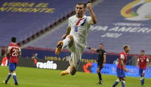 En la selección de paraguay comenzó en el 2020.eduardo berizzo, entrenador argentino lo convocó para un juego amistoso ante la. Mwztmymhjbrnzm