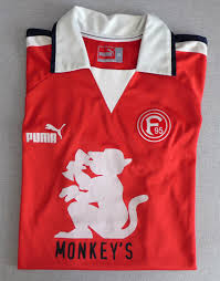 Uhlsport fortuna düsseldorf 1895 trikot 125 jahre jubiläum trikot. Fortuna Dusseldorf Trikotsponsoren