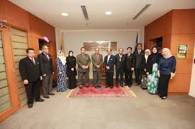 «nahrim with the deputy minister of water, land and natural resources, ybm. Lawatan Kerja Rasmi Ybm Tengku Zulpuri Shah Raja Puji Timbalan Menteri Air Tanah Dan Sumber Asli Ke Jabatan Ketua Pengarah Tanah Dan Galian 15 May 2019 Ybm Tengku Zulpuri Shah Raja Puji Timbalan Menteri Air Tanah Dan Sumber Asli Telah