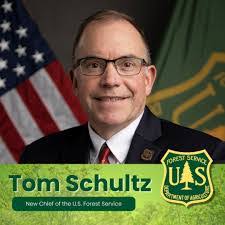 Tom Schultz's Instagram, Twitter & Facebook