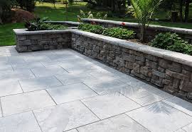 With multiple sizes and 64 unique stone textures, rosetta belvedere walls can help you recreate finely crafted stone walls that can create an impact for many years. Pin On Backyard