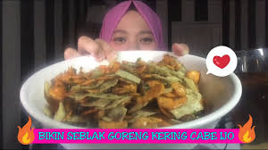 Cek cara membuat seblak kering. Cara Membuat Seblak Goreng Kering Plus Cara Makannya Youtube