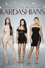Kardashian Jenner Christmas Card Accused Of Photoshop Kardashian Keeping Up With The Kardashians Kourtney