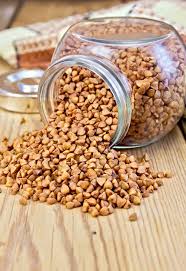 Dietele care conțin hrișcă au fost asociate cu diminuarea riscului dezvoltării de colesterol și a unei înlocuind pastele de grâu cu paste de hrișcă veți aduce numeroase beneficii sănătății. Hrisca Beneficiile Acestui Aliment Minune