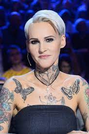 Przyjmijcie nasze zaproszenie na koncert jubileuszowy 35 lat papa d(ance) 11 listopada w warszawskim palladium. Nowe Tatuaze Agnieszki Chylinskiej Pokazala Ich W Mam Talent Planeta Life