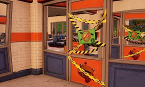 Fortnite 24 hour durr burger box fort challenge vs zombies nerf battle. Fortnite News On Twitter Isn T Weird That On October 24 The Pizza Pit Tomato Head Truck Moved To Greasy Groove Right In Front Of Durrr Burger Restaurant And Exactly One Week Later