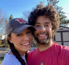 Grounding with Hannah from the Wisconsin Homestead Podcast