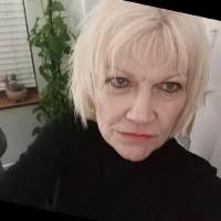 100+ "Ros Smith" profiles