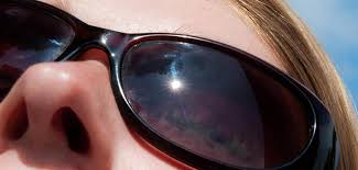 Deshalb sollten sie sicherstellen, dass sie immer genügend sonnenschutz vorrätig haben. Uv Strahlung Warum Viele Sonnenbrillen Mehr Schaden Als Nutzen Welt