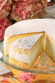 Traumhaft Leckere Kase Sahne Torte Mit Puderzucker Rezept Kuchen Und Torten Rezepte Kuchen Und Torten Kase Sahne Torte