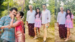 Jabardasth Rithu Chowdary With Her Father and Grand Father Rithuchowdary  Family Latest Photos - YouTube