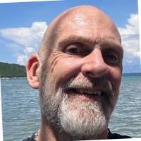 50+ perfiles de «Mattey»