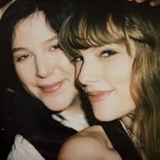 Caitlyn Webber (@CaitlynWebber4)