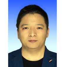 span class="emphasis_bold"> 基于组合历史的交互式服务推荐方法</