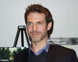 91 foto e immagini ad alta risoluzione di David Hirsh