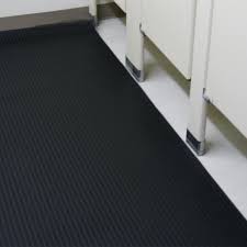 Corrugated Composite Rib Rubber Runner Mats The Rubber Flooring Experts Rubber Flooring Flooring Corrugated