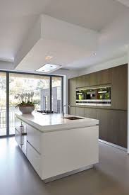 Keuken Grote Glazen Ramen Zicht Op De Tuin Inspirerende Villa Wolfs Architecten Cuisine Design Moderne Interieur Moderne De Cuisine Cuisine Moderne
