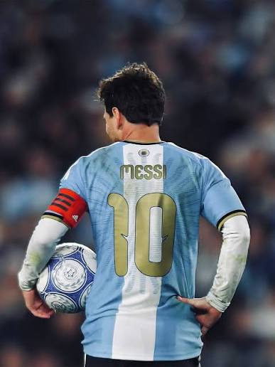 GOAT 🐐 GRACIAS LEO MESSI ❤️⭐️ LIONEL MESSI 🤩🌟 | ARGENTINA 2005-2026 🇦🇷 @leomessi @afaseleccion Lionel Messi stepped onto the pitch at the Monumental to warm up before his final match with