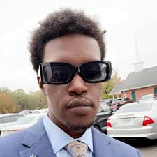 How to address the issue of chicken manure odor in Prairie, MS?