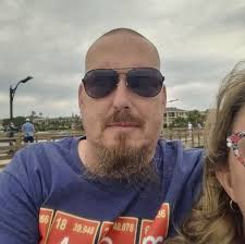 I BET YALL CANT GUESS WHAT JUST HAPPENED ON I-220 NEAR I-49 IN SHREVEPORT!?  9:05AM