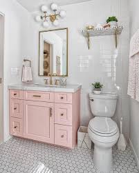 bathroom decor