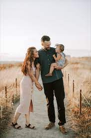 Sunset Family Session In 2021 Family Photoshoot Poses Family Portrait Poses Family Picture Poses