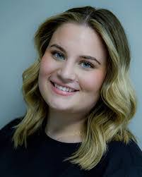 Paige Moreau's Instagram, Twitter & Facebook