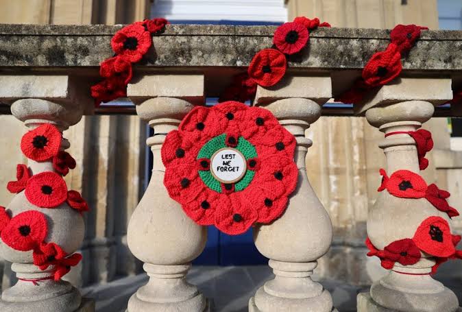 Wetherspoons outrage: Fury as punters BANNED from entering pub for wearing poppies
