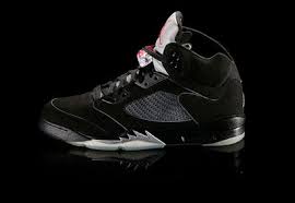 True vintage stocks a large variety of clothing brands each with its own unique sizing guide. The Gq Guide To Air Jordans Gq