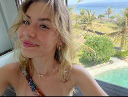 Carissa Romano's Instagram, Twitter & Facebook