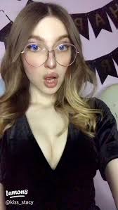 Trendy Date Night Outfit Ideas for Plus Size Moms