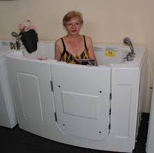 Senioren Whirlpool Seniorenbadewanne Sitzwanne Badewanne Mit Tur Pool A107wp Bild 2 Bathroom Design Design Home Appliances