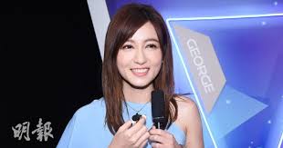 嘉倩 bb 分享保持「電眼」的秘訣，即使戴 10 小時以上的隱形眼鏡也不捽眼; å‚³å°ˆæ°æ–°äºº é™³å˜‰å€©ç¨±ä¸€é ­å•è™Ÿ æˆ'å¾…äººå®¢æ°£æ²'æž¶å­ 20201027 Showbiz æ˜Žå ±olç¶²