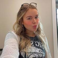 Maddy Hoehn's Instagram, Twitter & Facebook