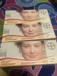 Sehingga memenuhui antrian di google pencarian. Diane 35 Pills From Watsons Beauty Personal Care Foot Care On Carousell