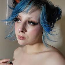 Where to find lavender flavored treats and drinks in Madison?