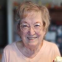 Darlene Maye's Instagram, Twitter & Facebook