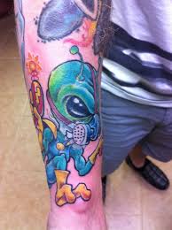 Me encantan los dias grises y lluviosos, y si diluvia mas todavia. Marvin The Martian Chagotattoos