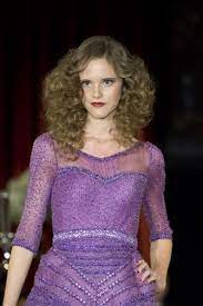 Get Easy 70s Inspired Curls From Pureology More Disco Hair Disco Curls Backcombed Hairstyles