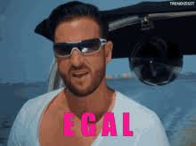 Once you do, it will make your social life much… Wendler Weihnachten Gif Wendler Weihnachten Christmas Discover Share Gifs