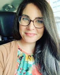 Rachael Simmons's Instagram, Twitter & Facebook