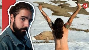 Javier Ibarreche sube foto desnudo en la nieve; causa polémica- Grupo  Milenio
